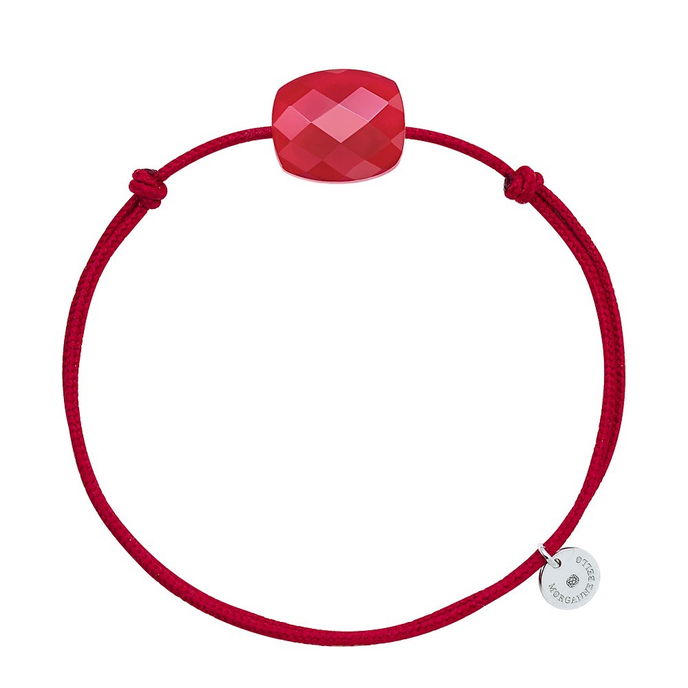 Bracelet quartz rouge cordon rouge coussin argent