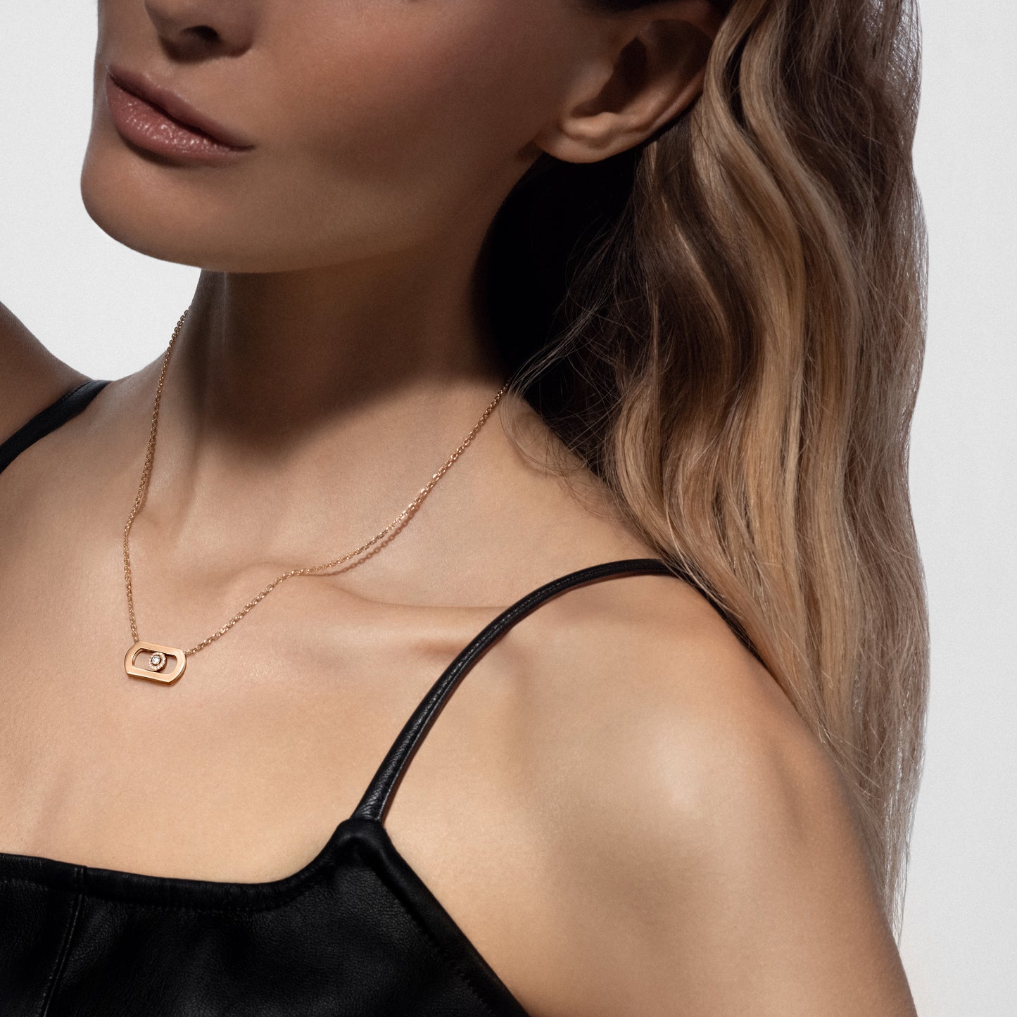 Collier So Move or et diamants