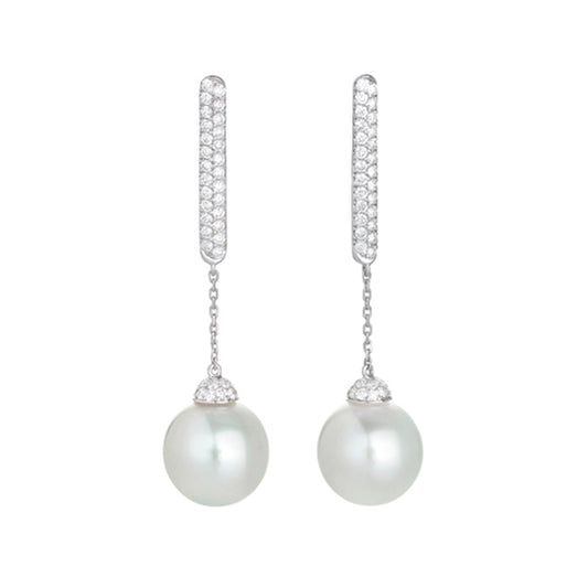 Boucles d'oreilles Timeless or blanc 18Kt perles des Mers du Sud et diamants